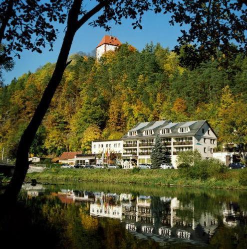 Hotel Am Schlossberg Ziegenrück Exterior foto