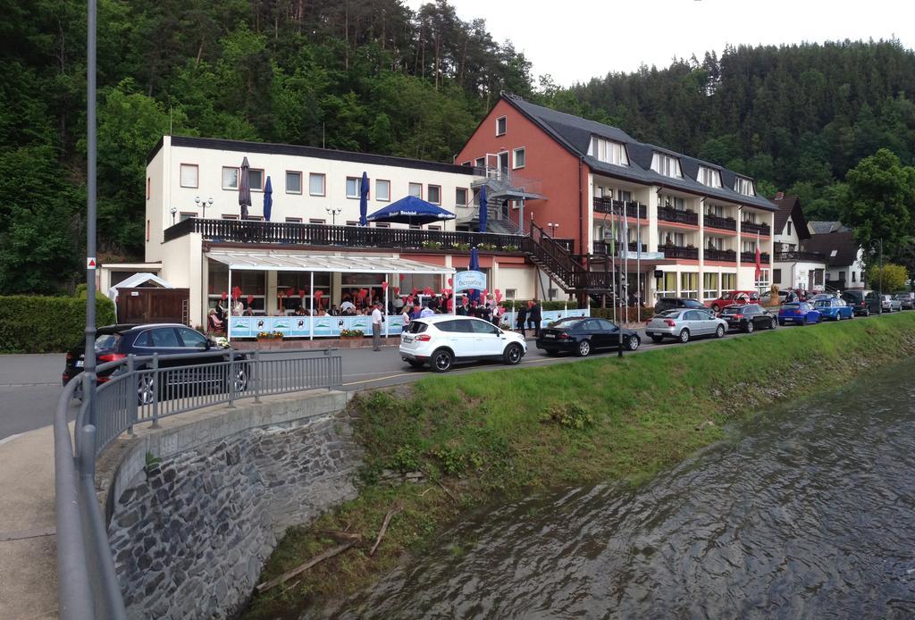 Hotel Am Schlossberg Ziegenrück Exterior foto